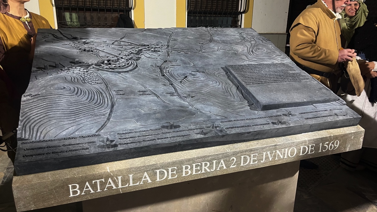 Ayuntamiento de Berja  Este viernes se presenta el libro 'El pequeño gran  hombre' en el Molino del Perrillo de Berja